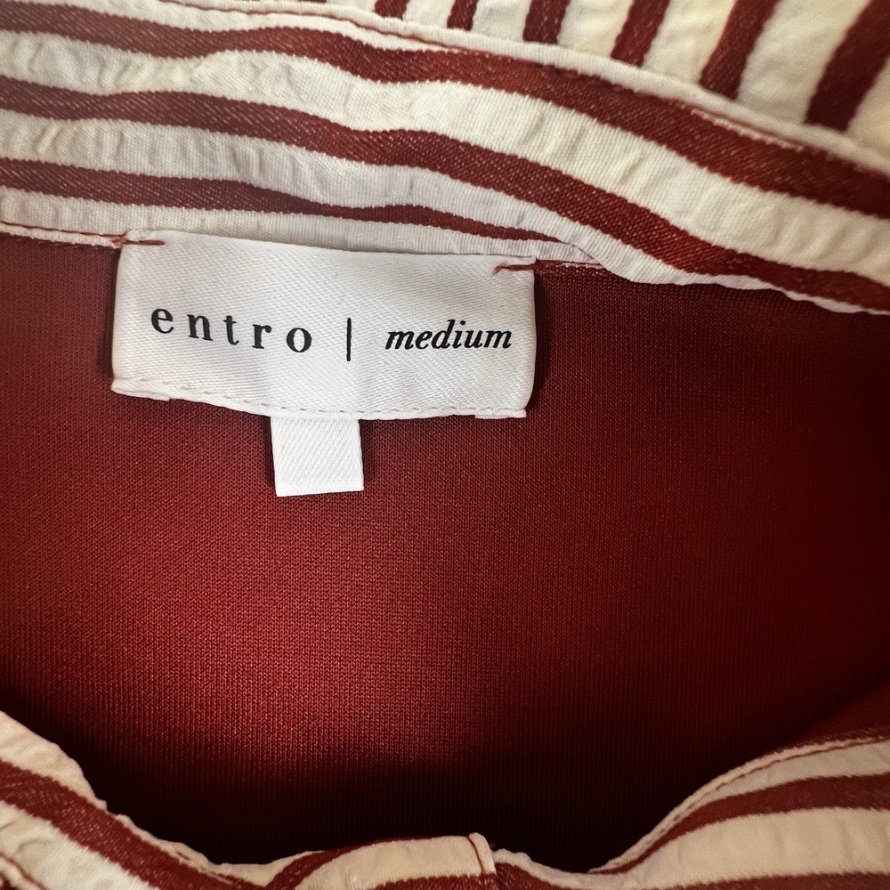 entro Rust Henley Top with Striped Collar & Cuffs - Like New Fall Transition - Picture 4 of 8